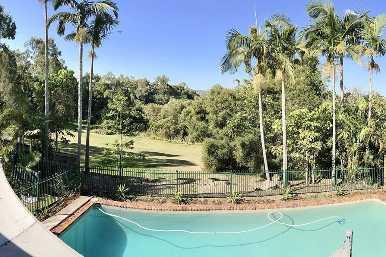 Stock photo of a pool project of the kind Axis Custom Pools takes on in Anna